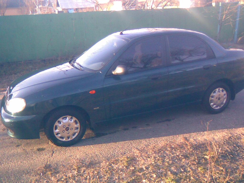 Daewoo Lanos.